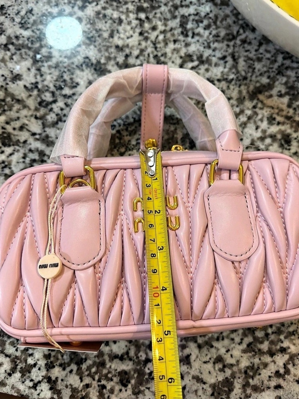 Pink purse - Picture 2 of 4